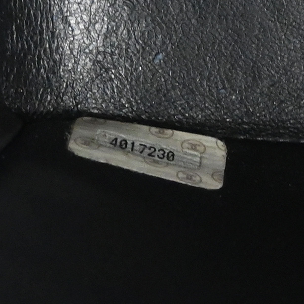 Chanel 1996-1997 Black Patent Leather Jumbo Classic Flap Shoulder Bag