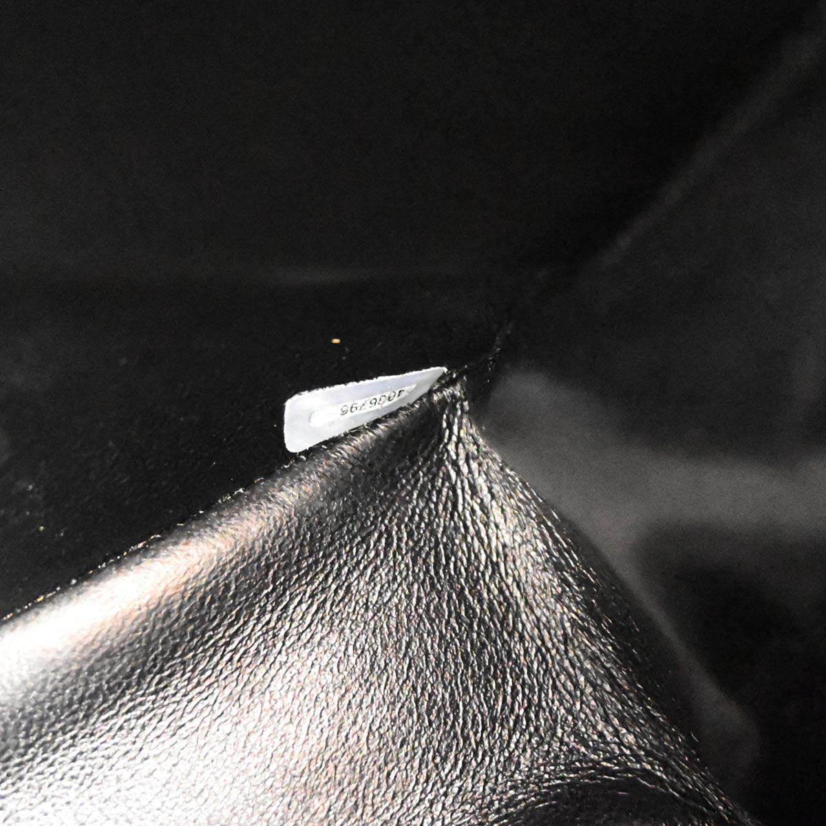 Chanel 1996-1997 Black Lambskin Jumbo Classic Flap Shoulder Bag