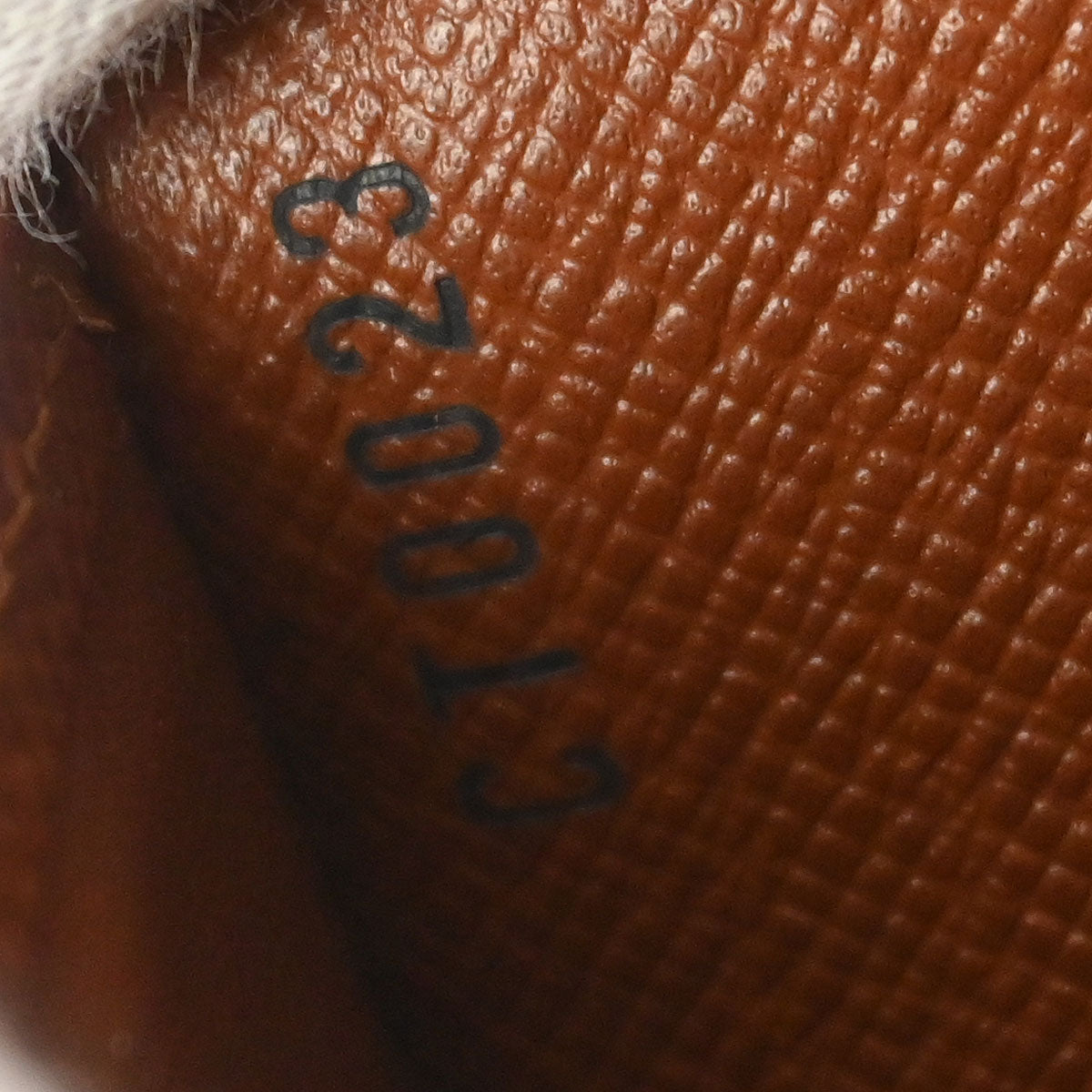 Louis Vuitton Monogram Porte Cartes Credit Wallet M60825