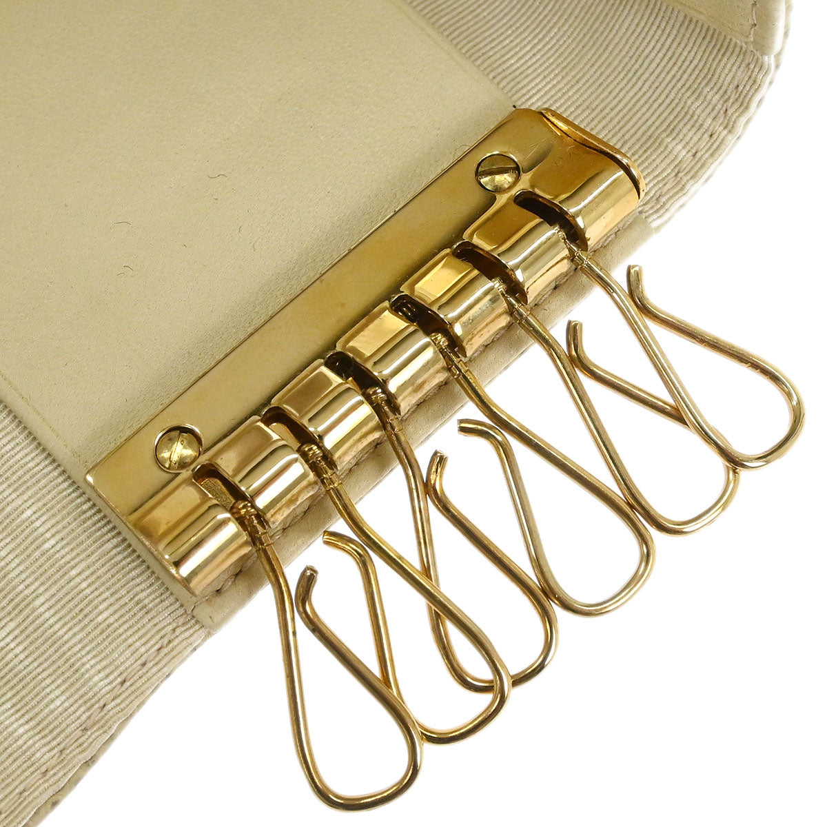 Chanel Key Case Ivory Caviar Skin Small Good