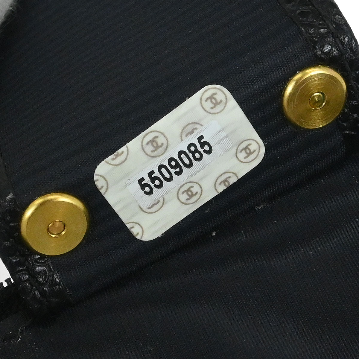 Chanel Key Case Black Caviar Skin Small Good