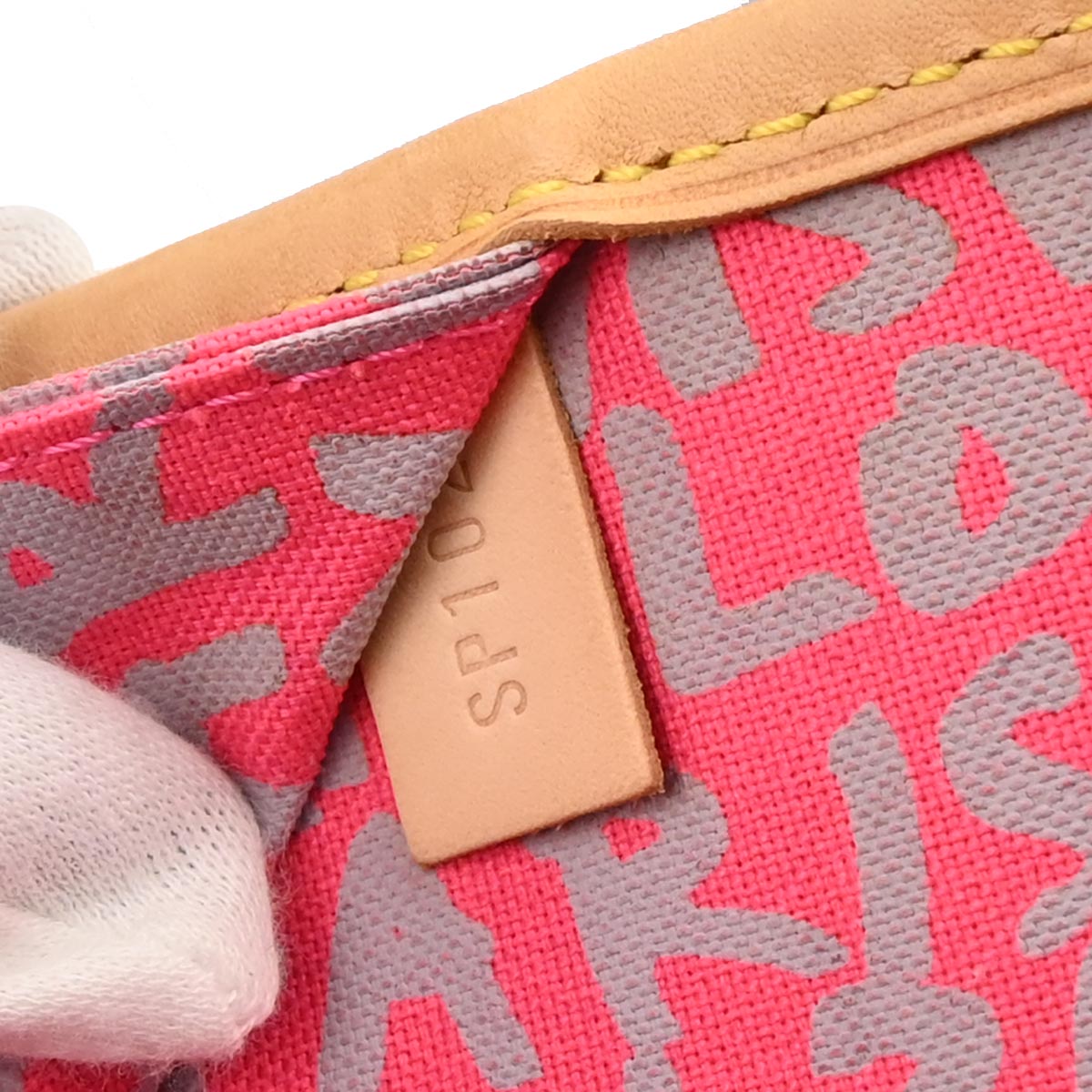 Louis Vuitton 2009 Pink Monogram Graffiti Neverfull GM Tote Bag M93701