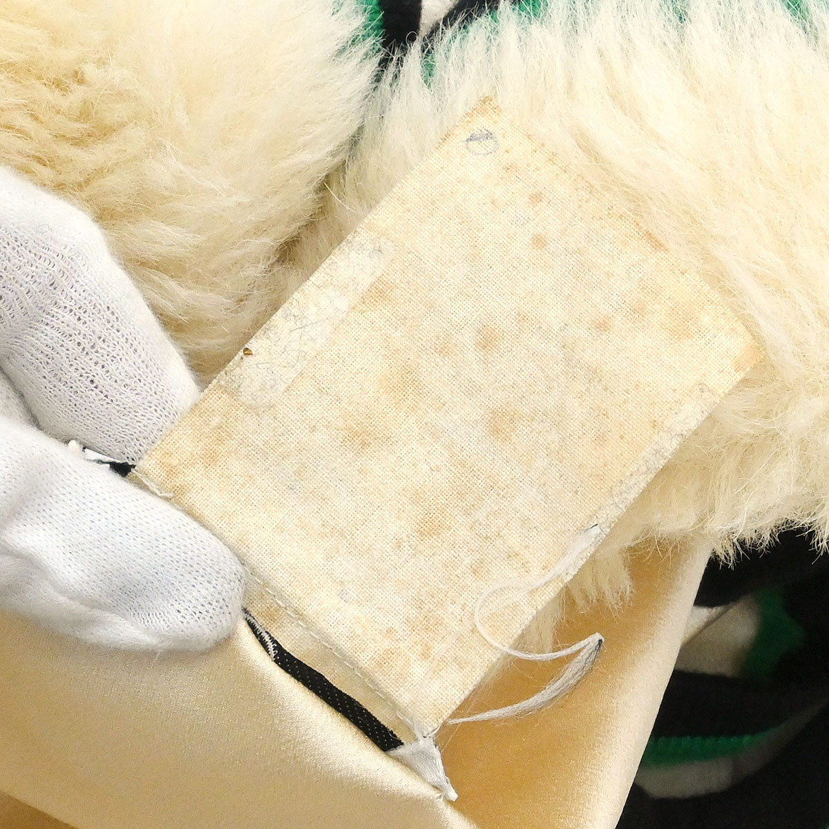 Chanel 1994 Sleeveless Vest Jacket White #40