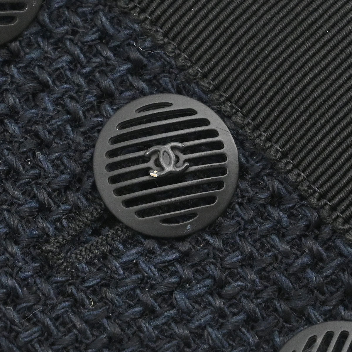 Chanel 2002 Single Breasted Collarless Jacket Navy #38