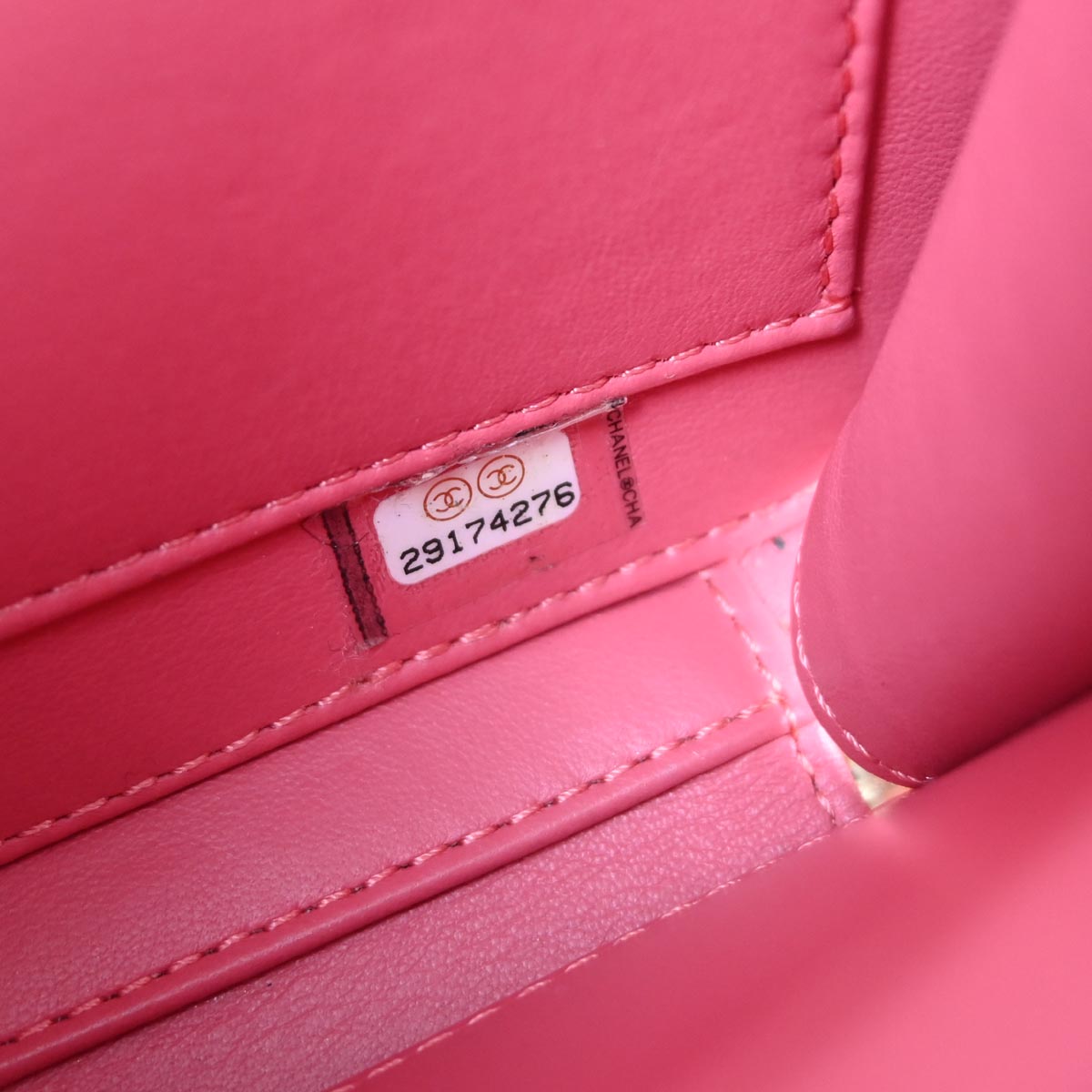 Chanel 2019 Pink Caviar Skin CC Filigree 2way Vanity Shoulder Handbag