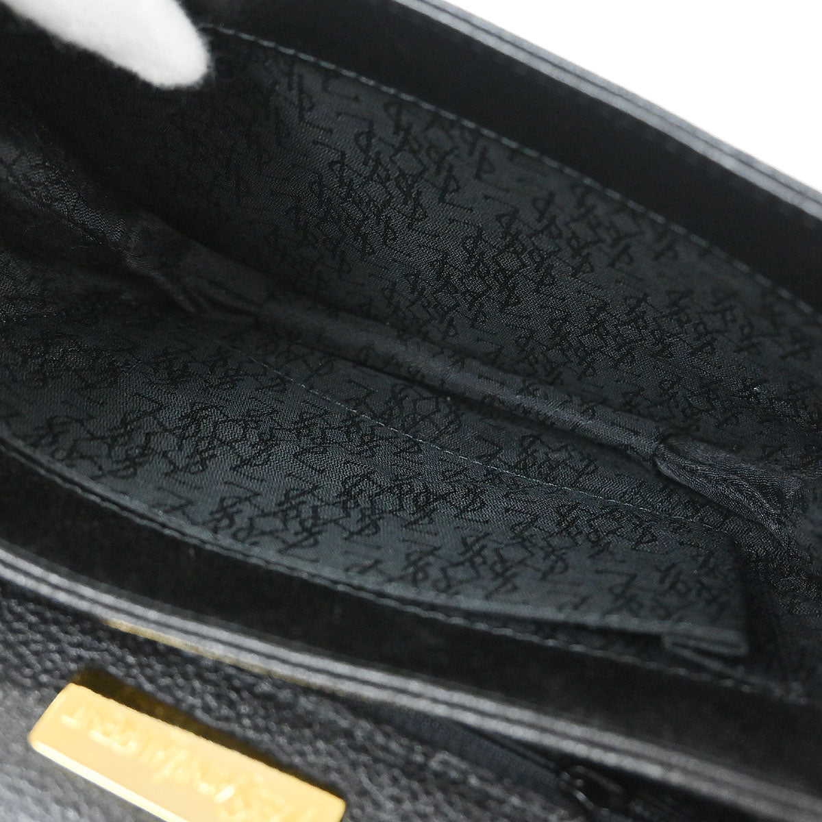 Yves Saint Laurent Black Leather Shoulder Bag