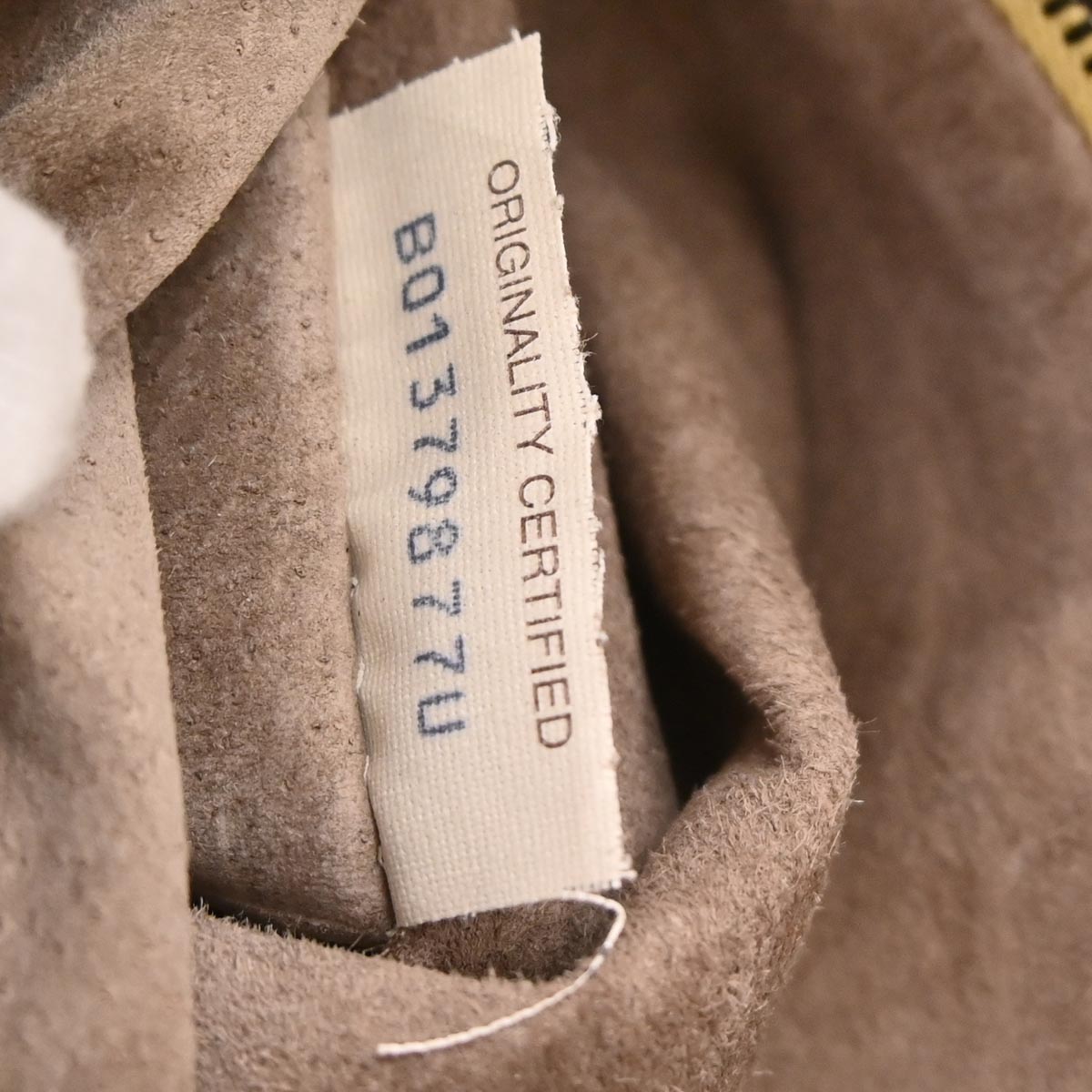 Bottega Veneta Yellow Lambskin Intrecciato Hobo Handbag