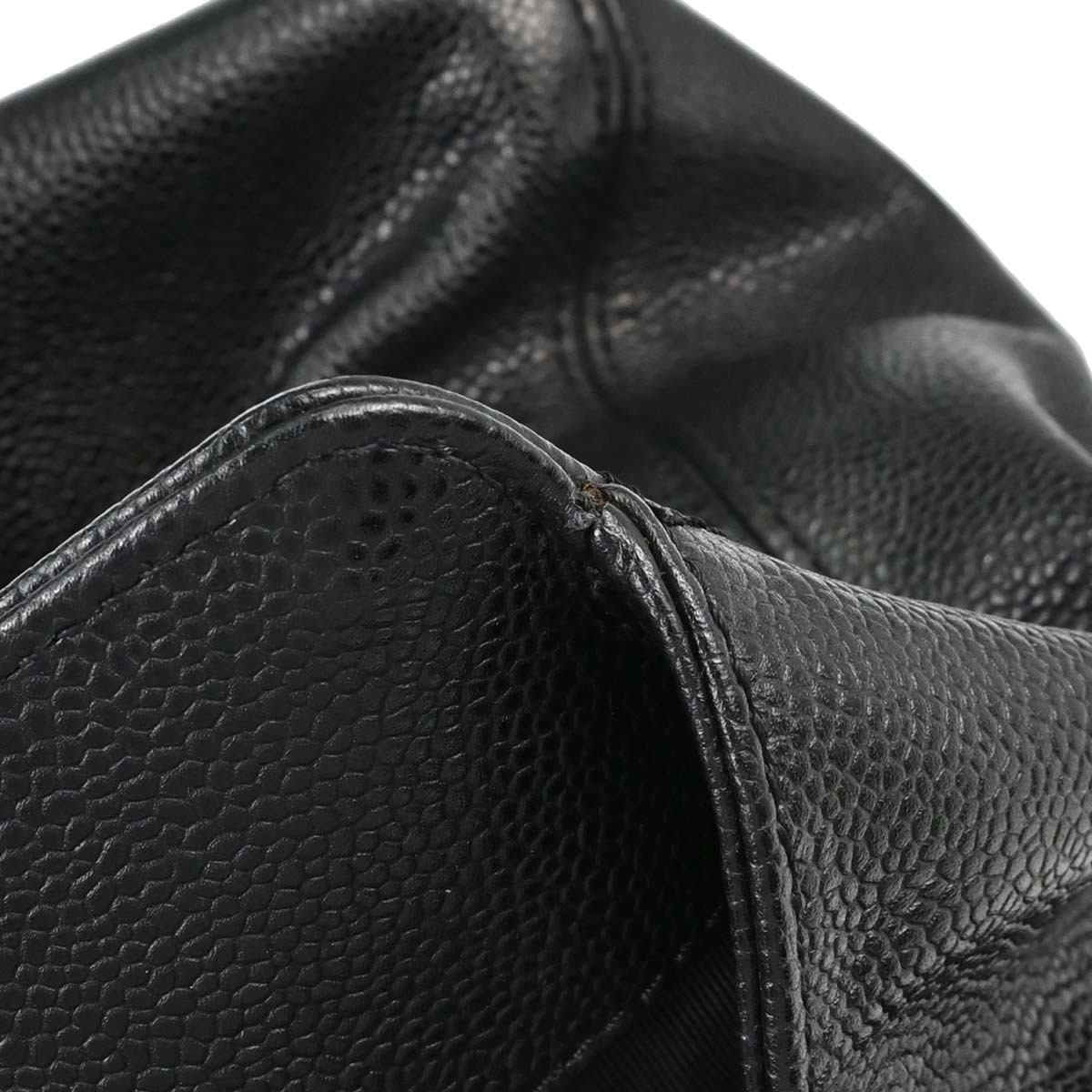 Chanel 2000-2001 Black Caviar Skin Tote Handbag