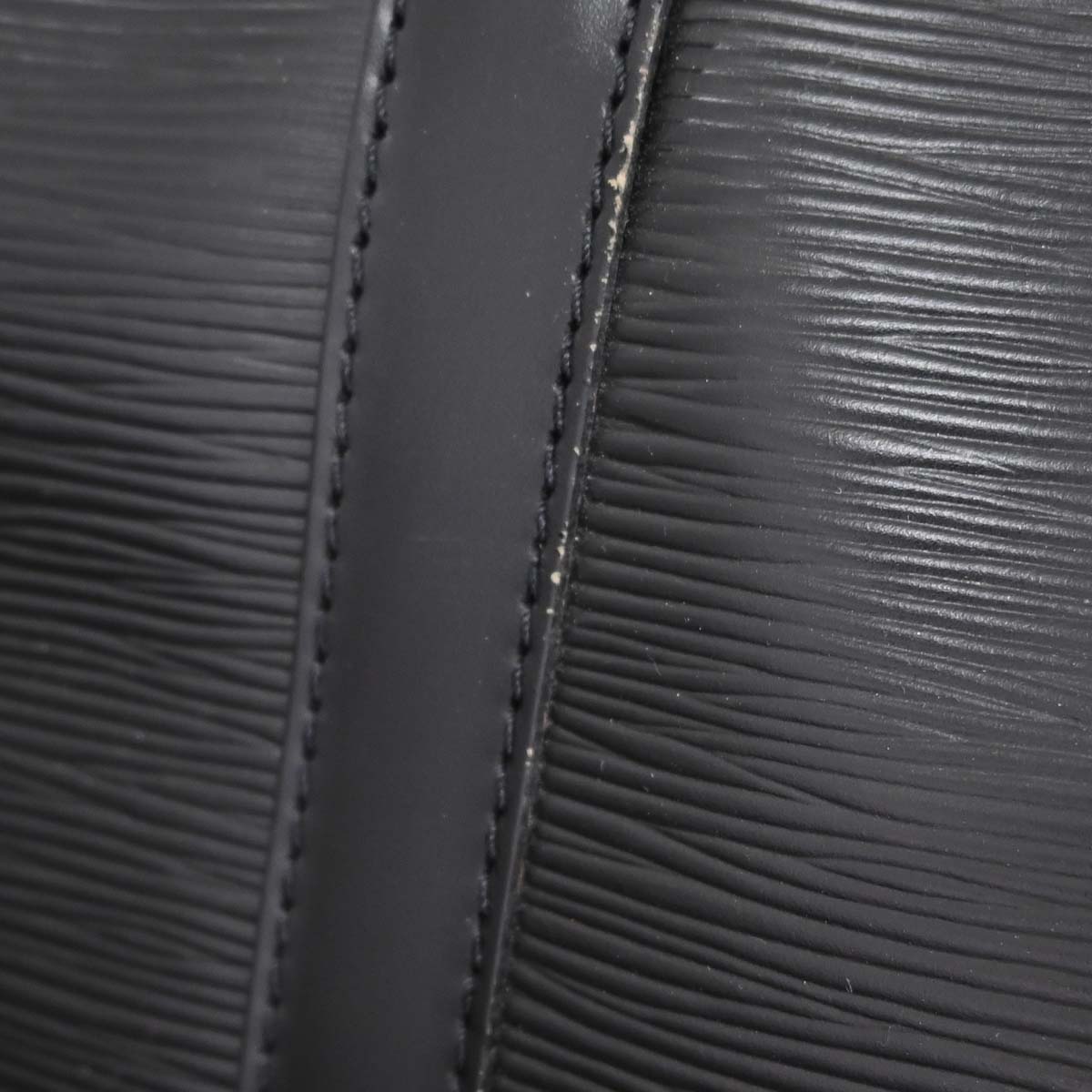 Louis Vuitton Black Epi Keepall 50 Travel Handbag M42962