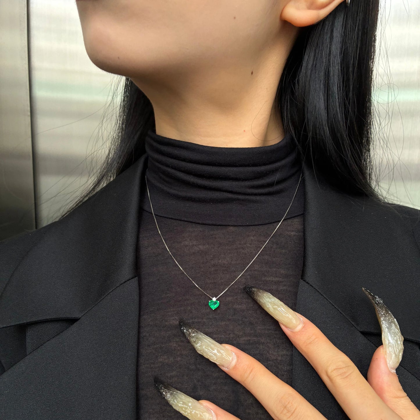 Pendant Necklace PT900 PT850 Emerald Diamond