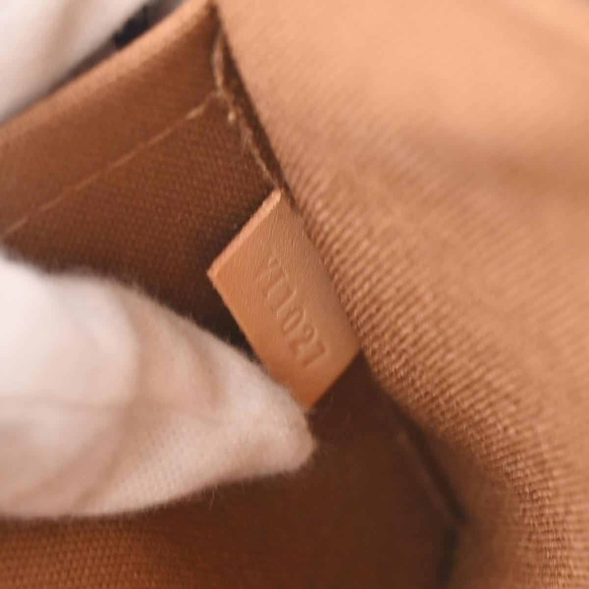 Louis Vuitton 2007 Monogram Popincourt Handbag M40009