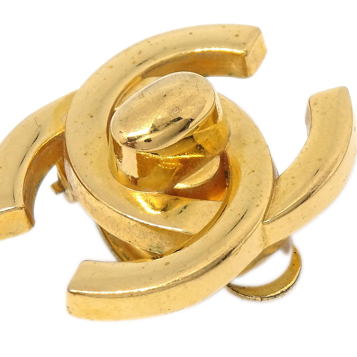 Chanel CC Turnlock Clip-On Earrings Gold Large 95A