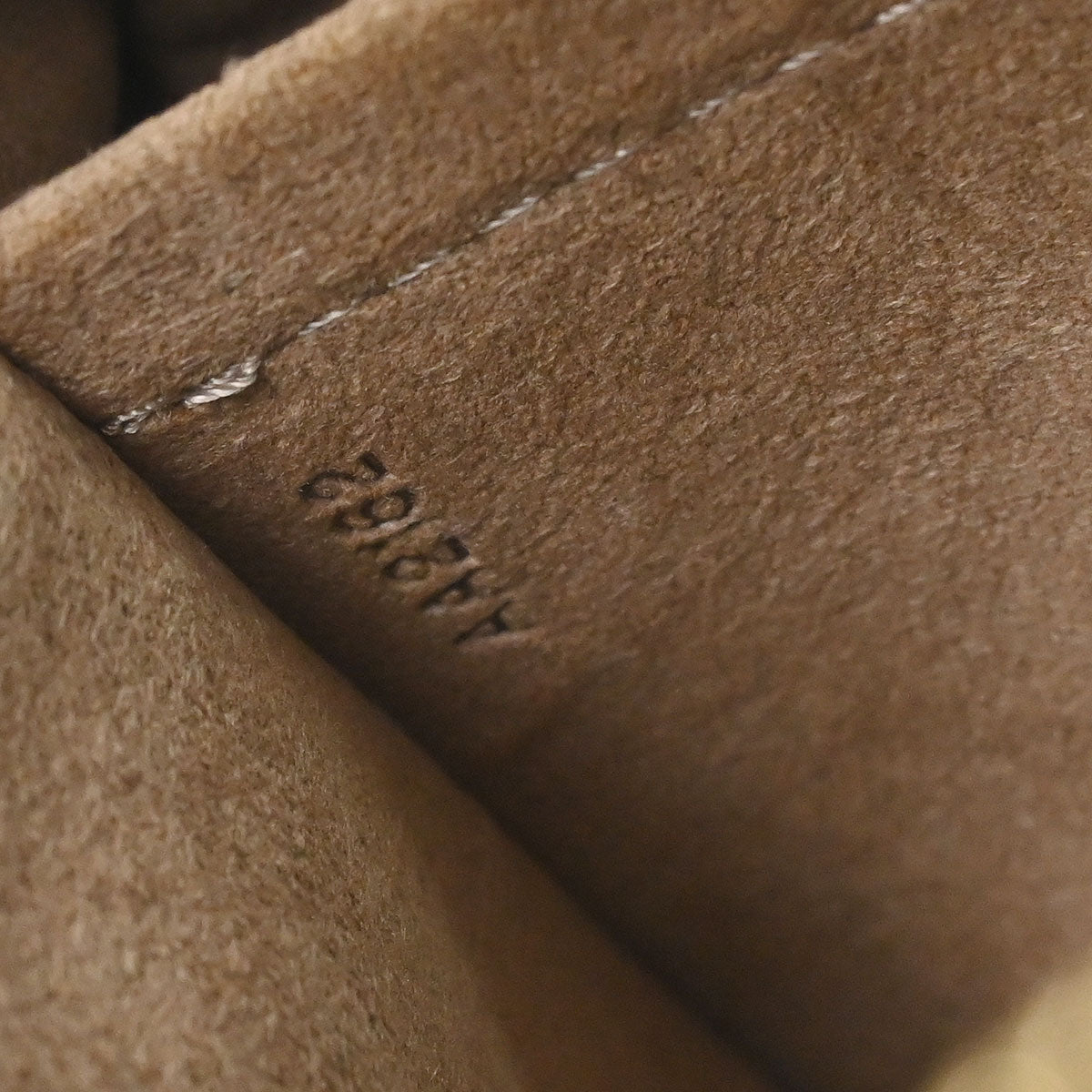 Louis Vuitton Black Multicolor Pochette Milla MM Handbag M60097