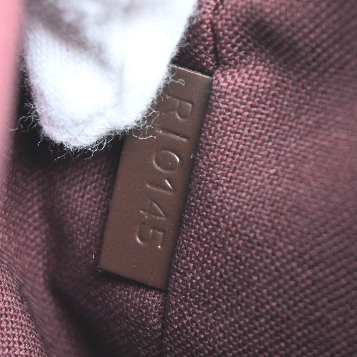 Louis Vuitton Damier Hoxton GM Shoulder Bag N41253