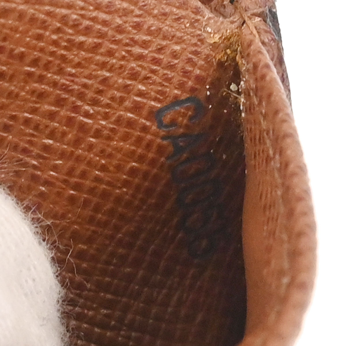 Louis Vuitton Porte Billet Cartes Credit Monnaie Wallet M61665