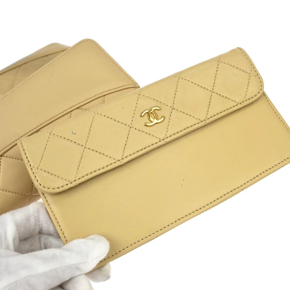 Chanel 1989-1991 Beige Lambskin Single Flap Shoulder Bag