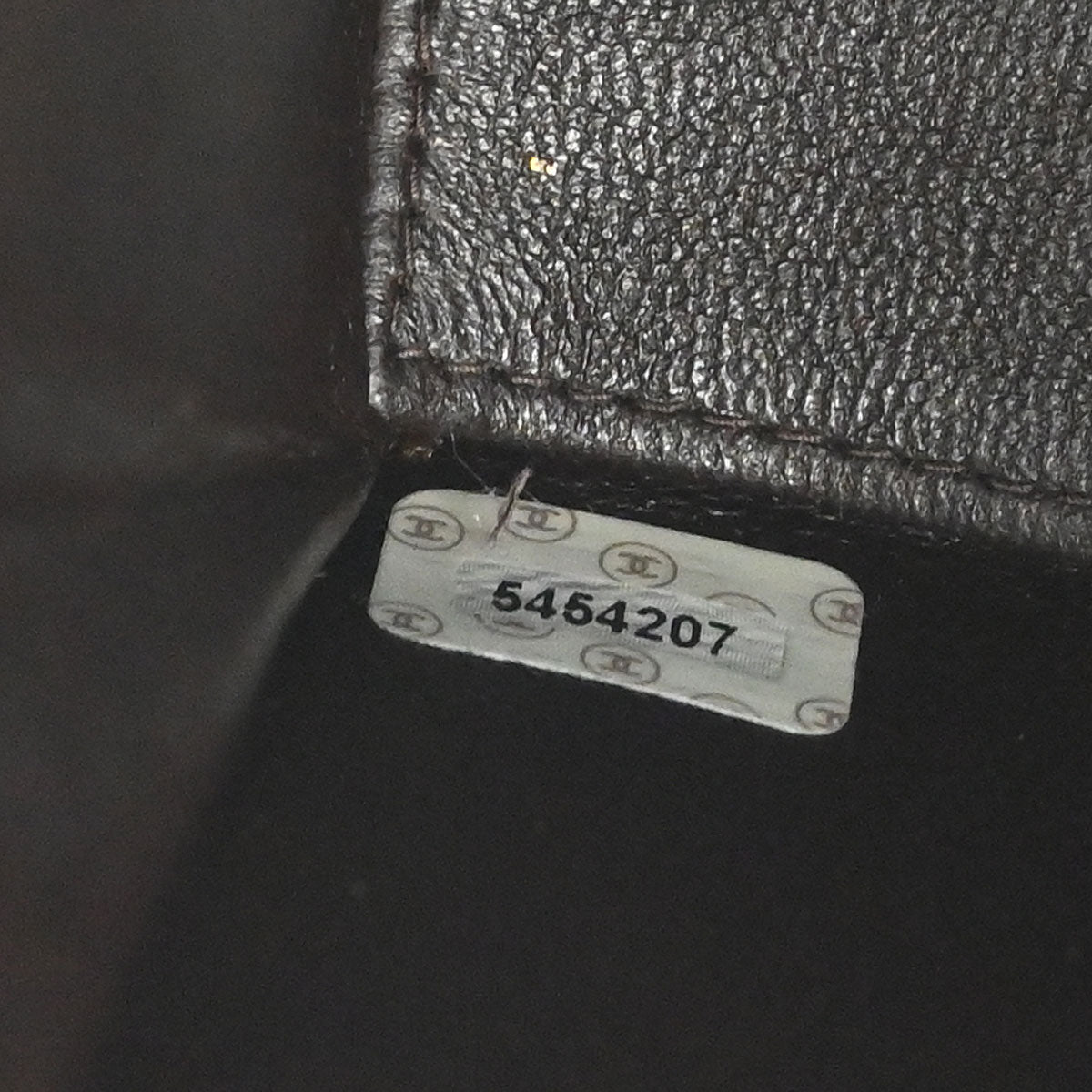 Chanel 1997-1999 Brown Calfskin Shoulder Bag