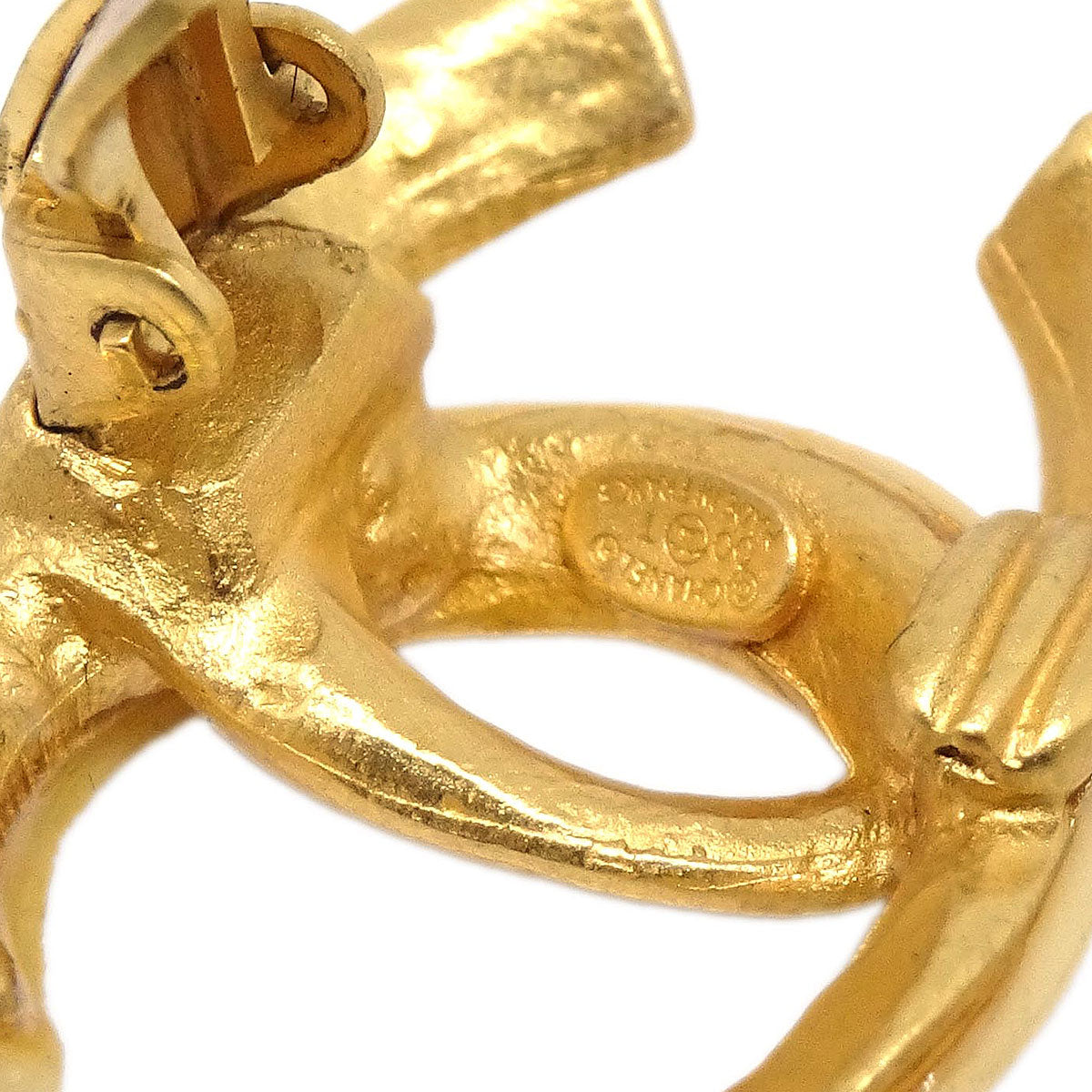 Chanel CC Clip-On Earrings Gold 00T