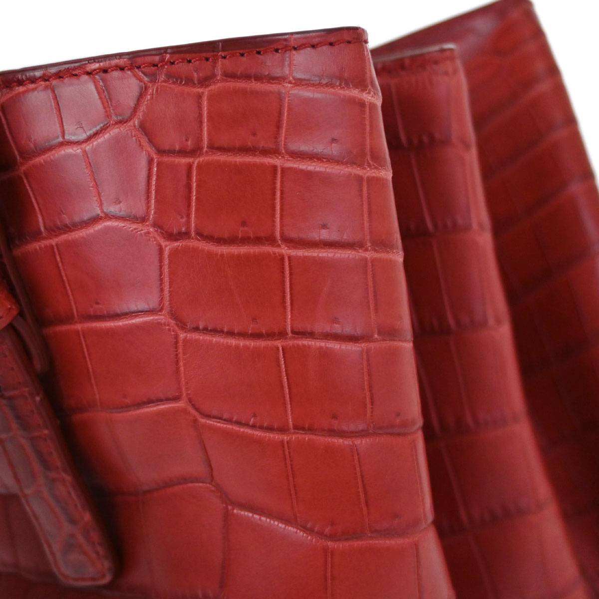 Bottega Veneta * Red Crocodile Roma Tote Handbag