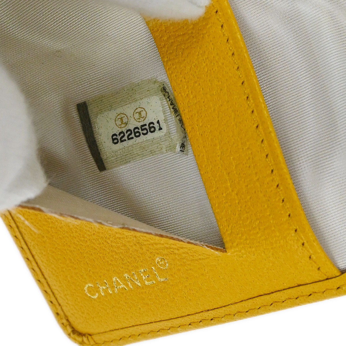 Chanel Yellow Calfskin Cardholder Small Good