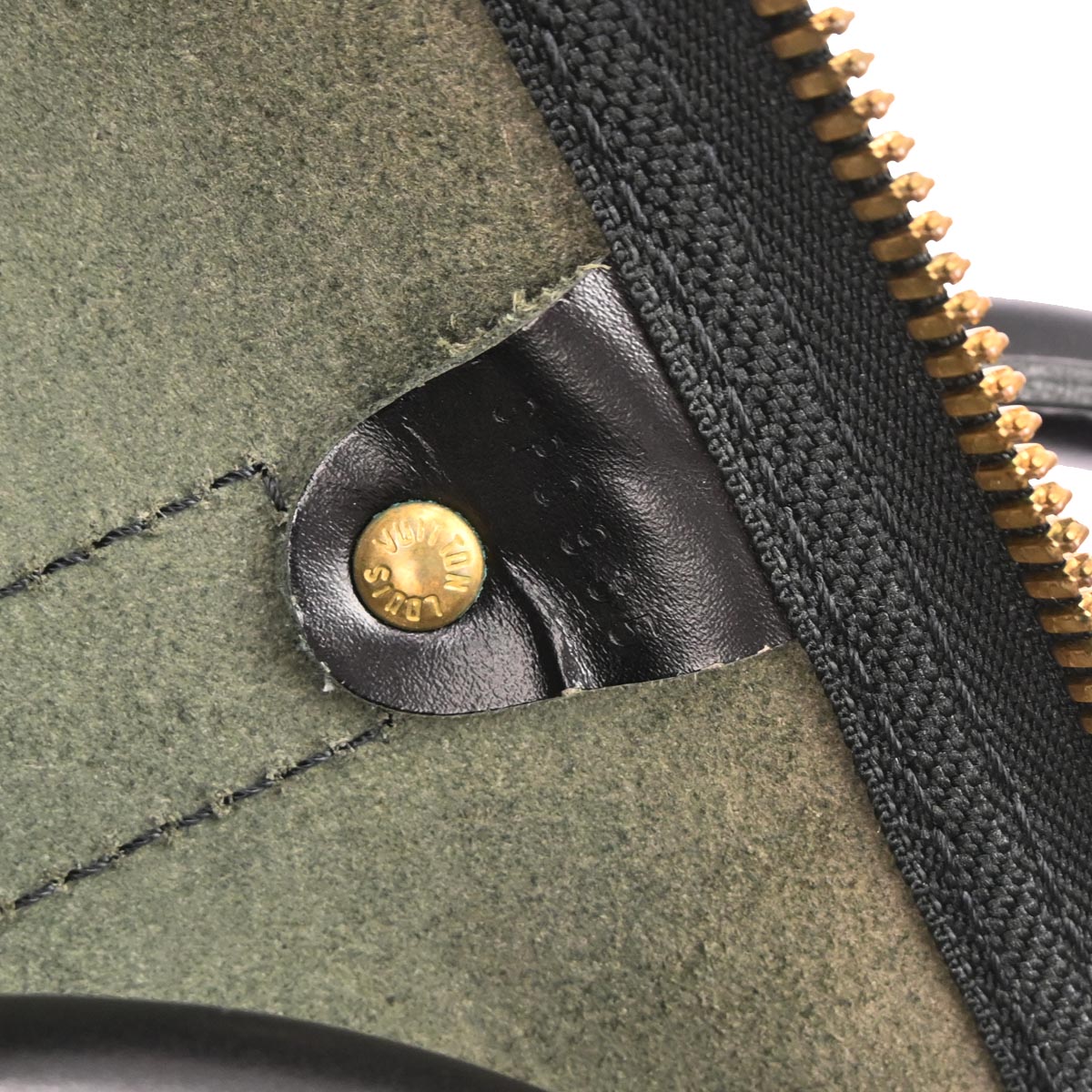 Louis Vuitton Black Epi Keepall 55 Travel Handbag M42952