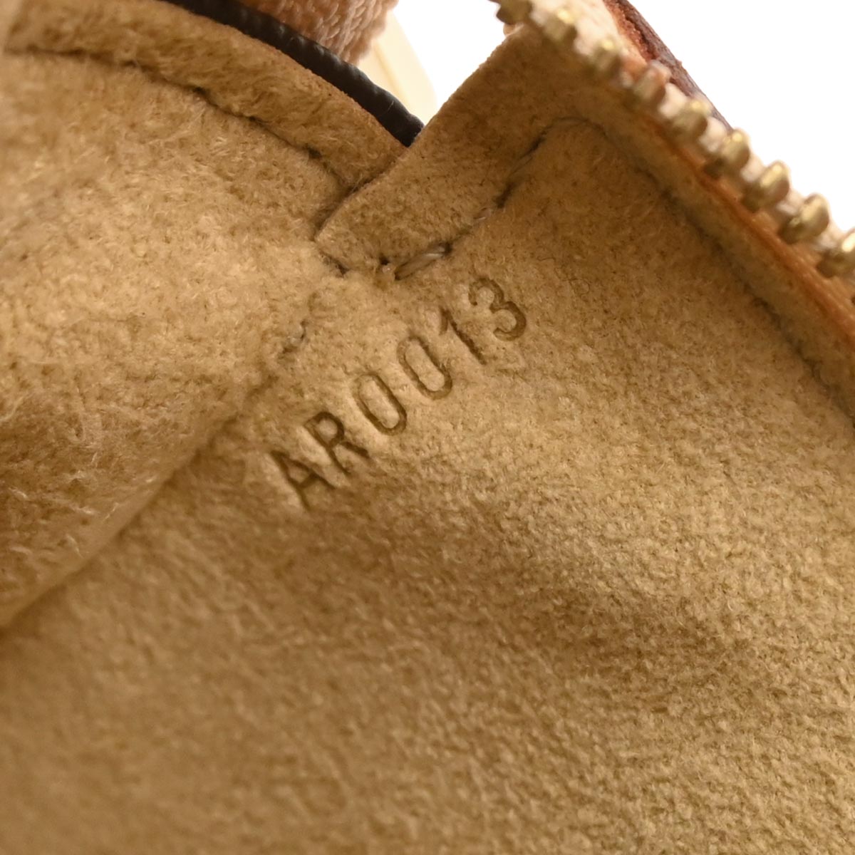 Louis Vuitton 2003 Cherry Blossom Pochette Accessoires Handbag M92006