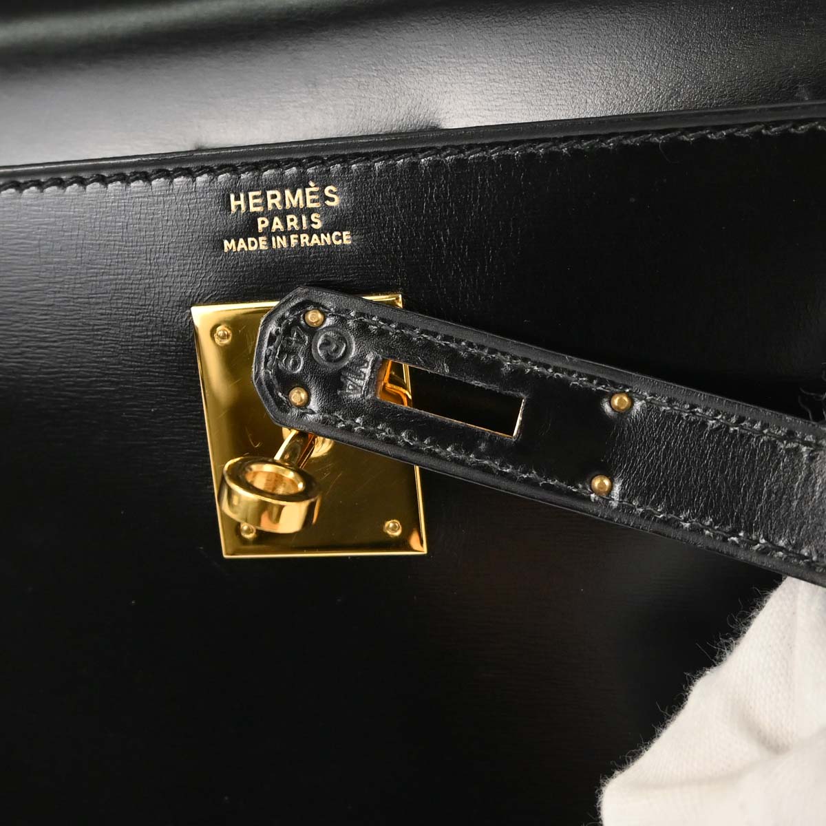 Hermes Black Box Calf Kelly 32 Sellier Handbag