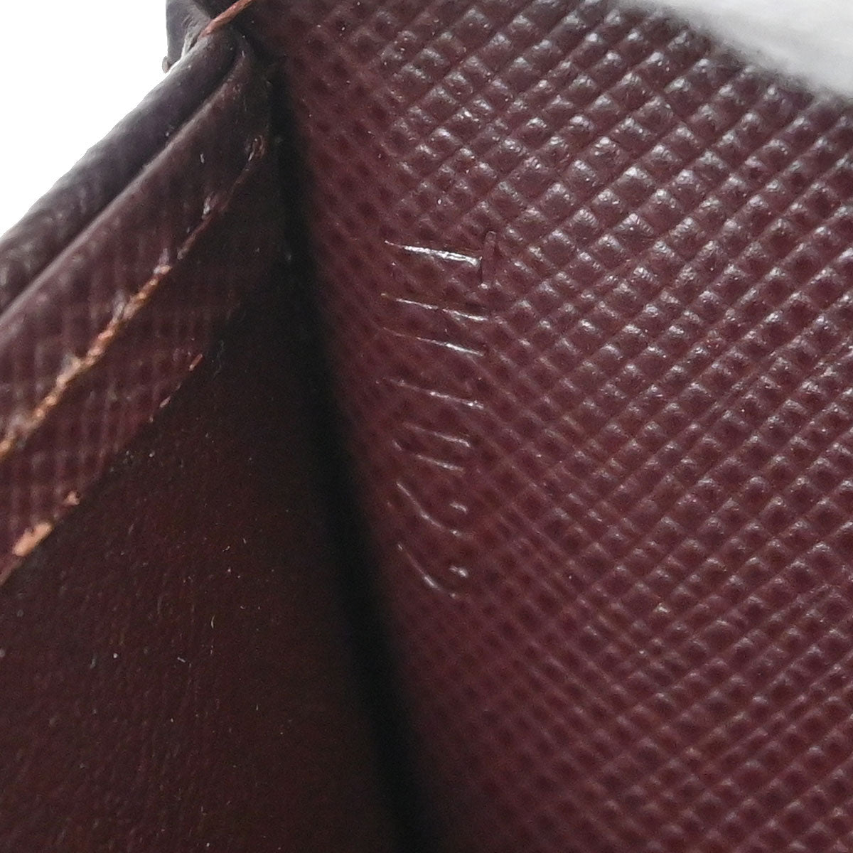 Louis Vuitton Monogram Porte Billets Cartes Credit Monnaie M92241