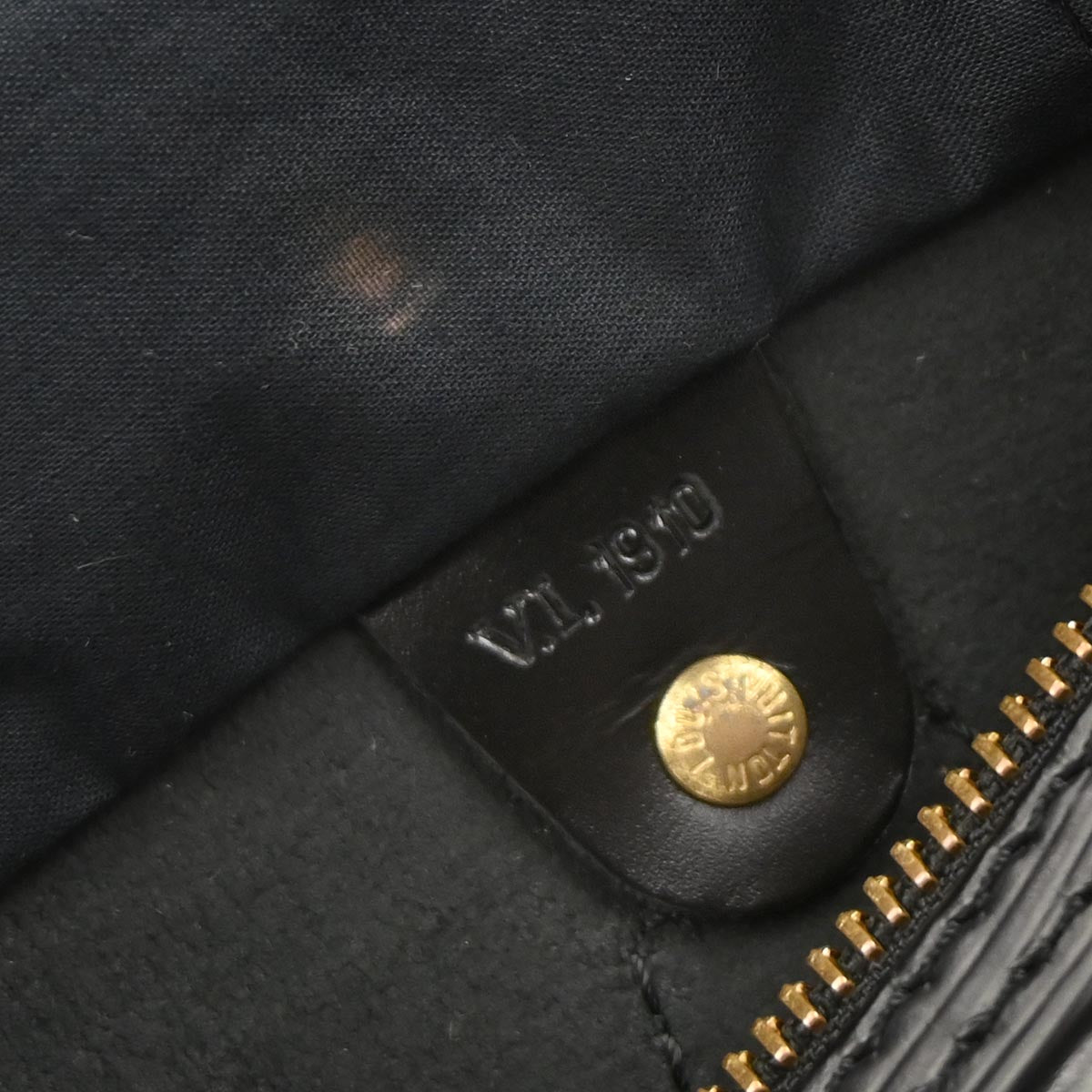 Louis Vuitton Black Epi Speedy 25 Handbag M43012