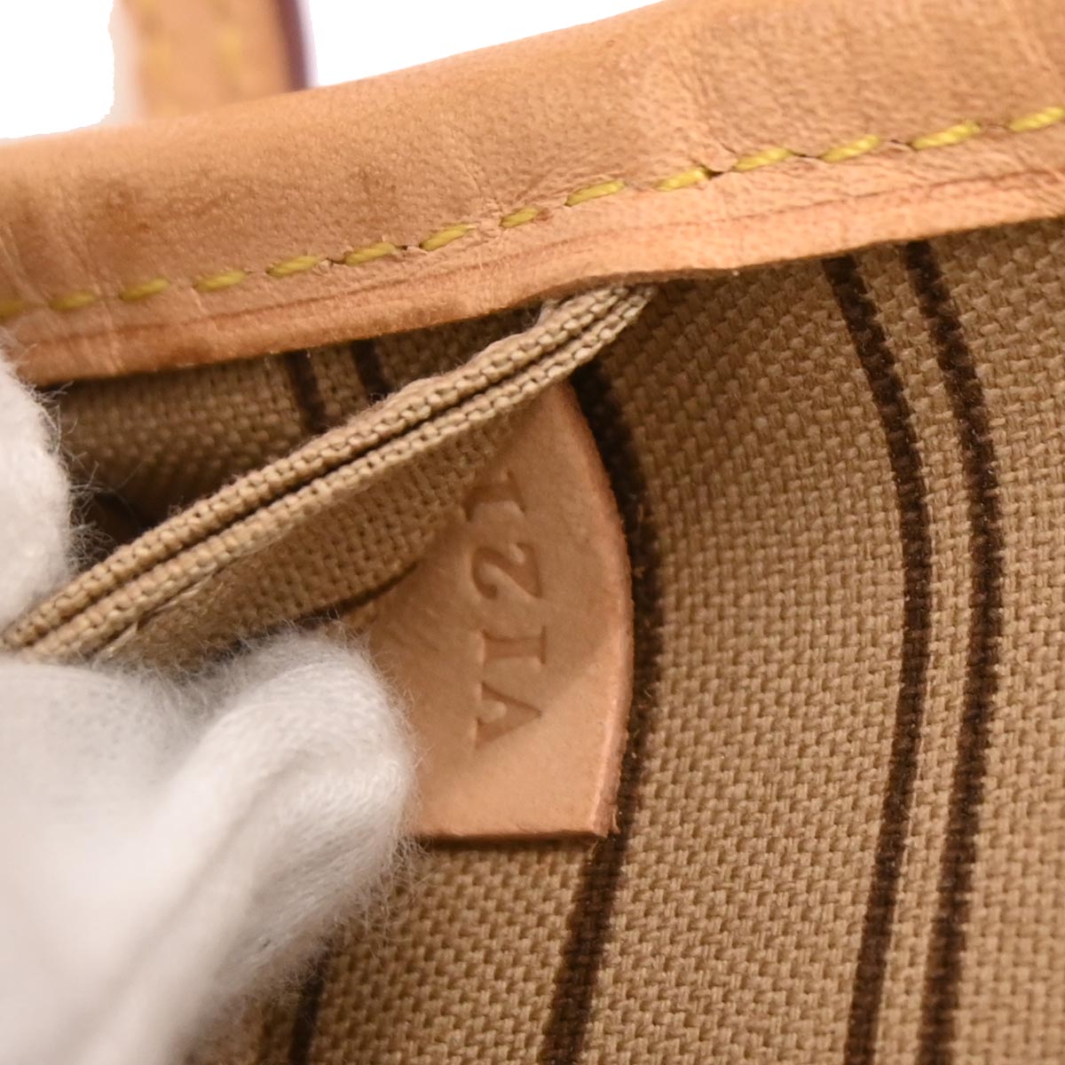 Louis Vuitton Monogram Neverfull PM Tote Handbag M40155