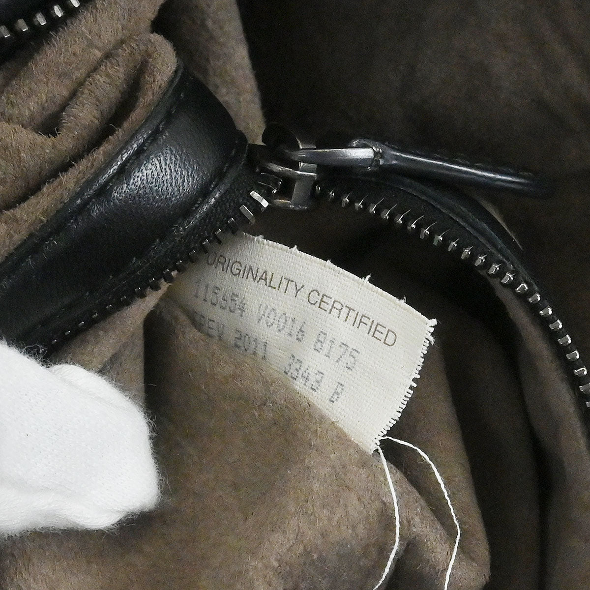 Bottega Veneta Black Lambskin Intrecciato Hobo Handbag