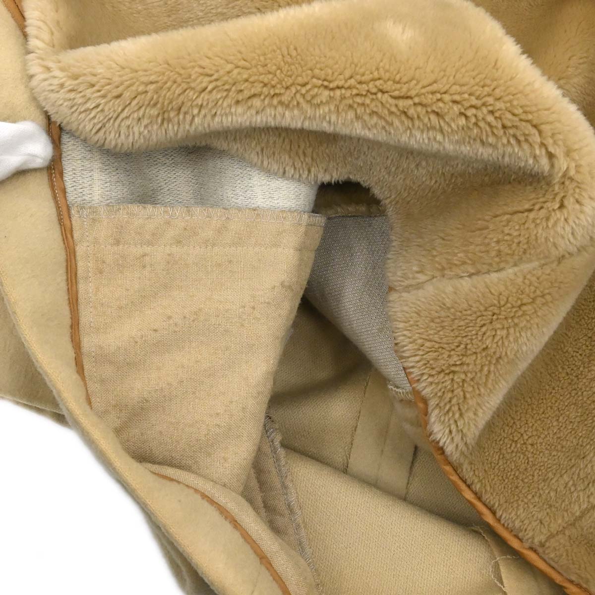 Burberrys Coat Beige #L