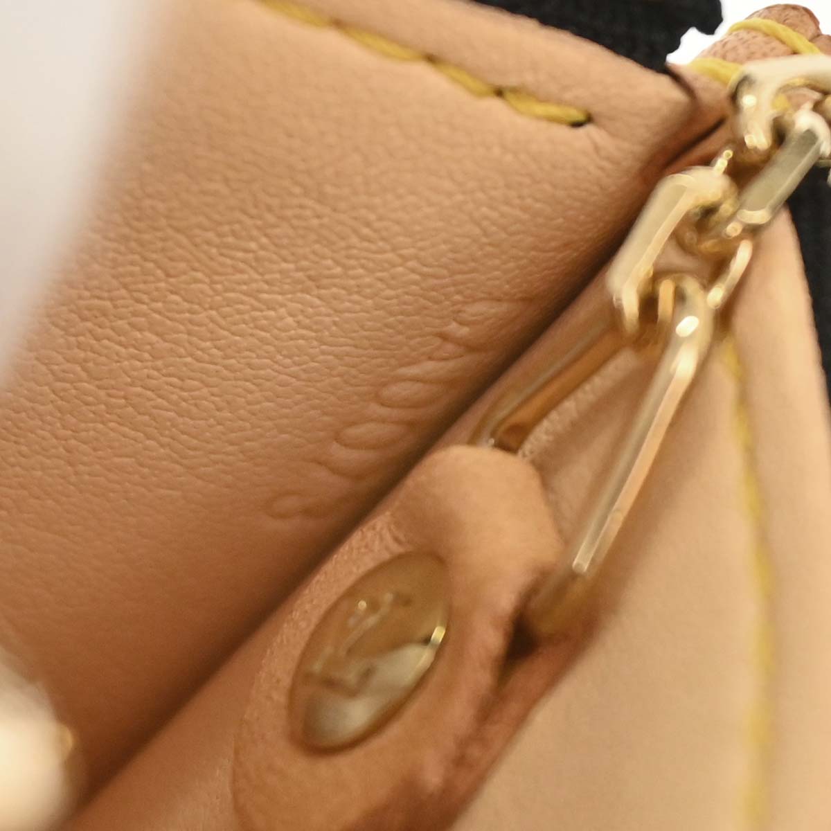 Louis Vuitton Multicolor Pochette Cles Coin Case Wallet M92654