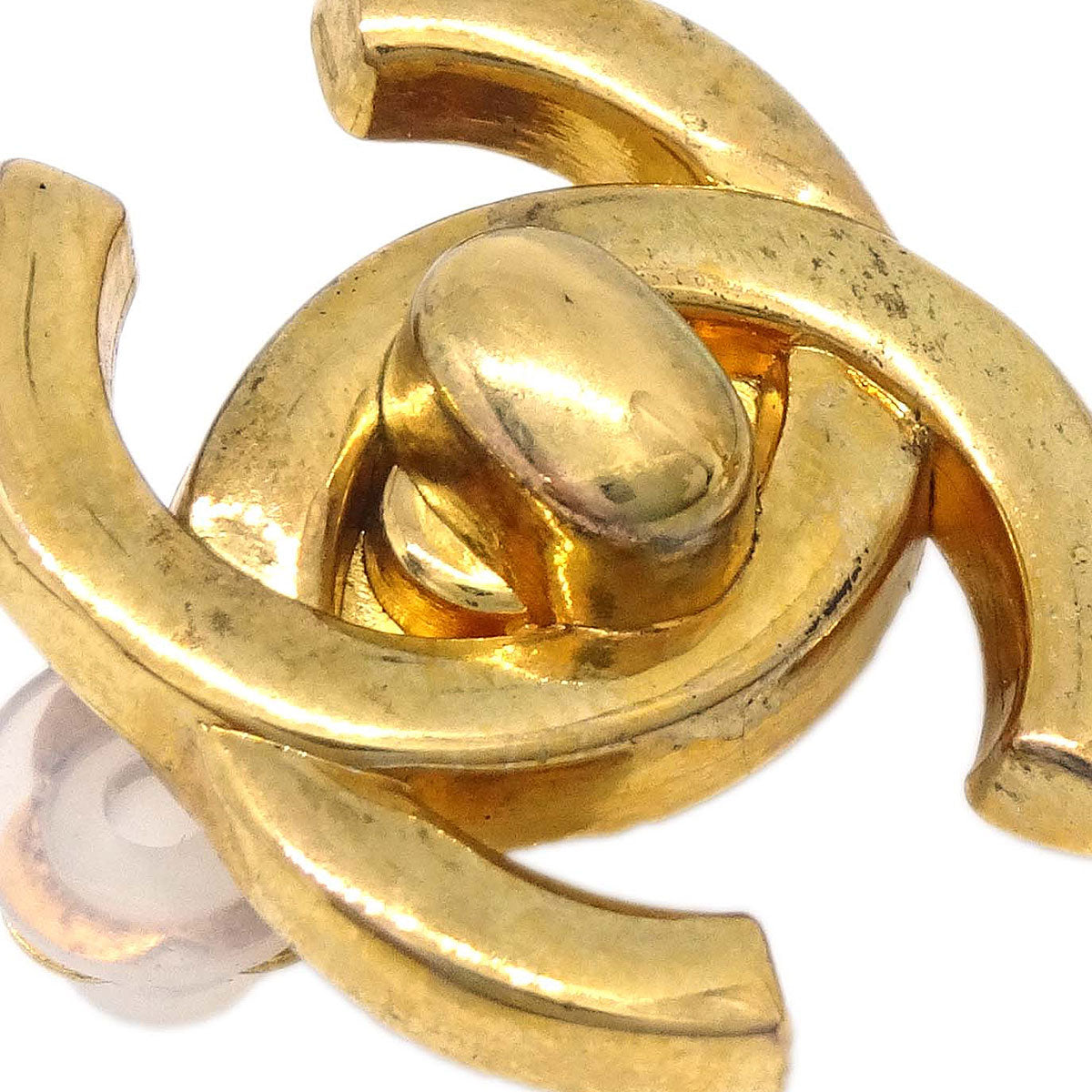 Chanel CC Turnlock Clip-On Earrings Gold Small 96P