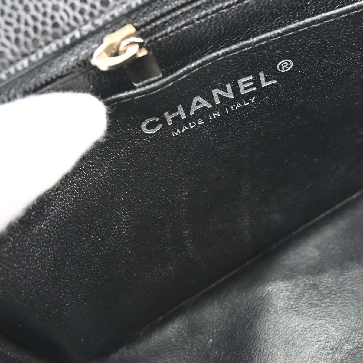 Chanel 2008-2009 Black Caviar Skin Mini Classic Square Flap Shoulder Bag 17