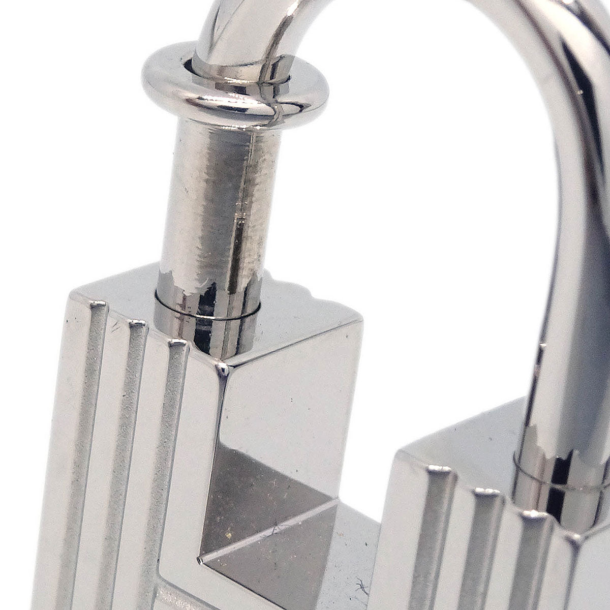 Hermes 2000 Premiers Pas Dans Le Siecle Classic H Cadena Silver