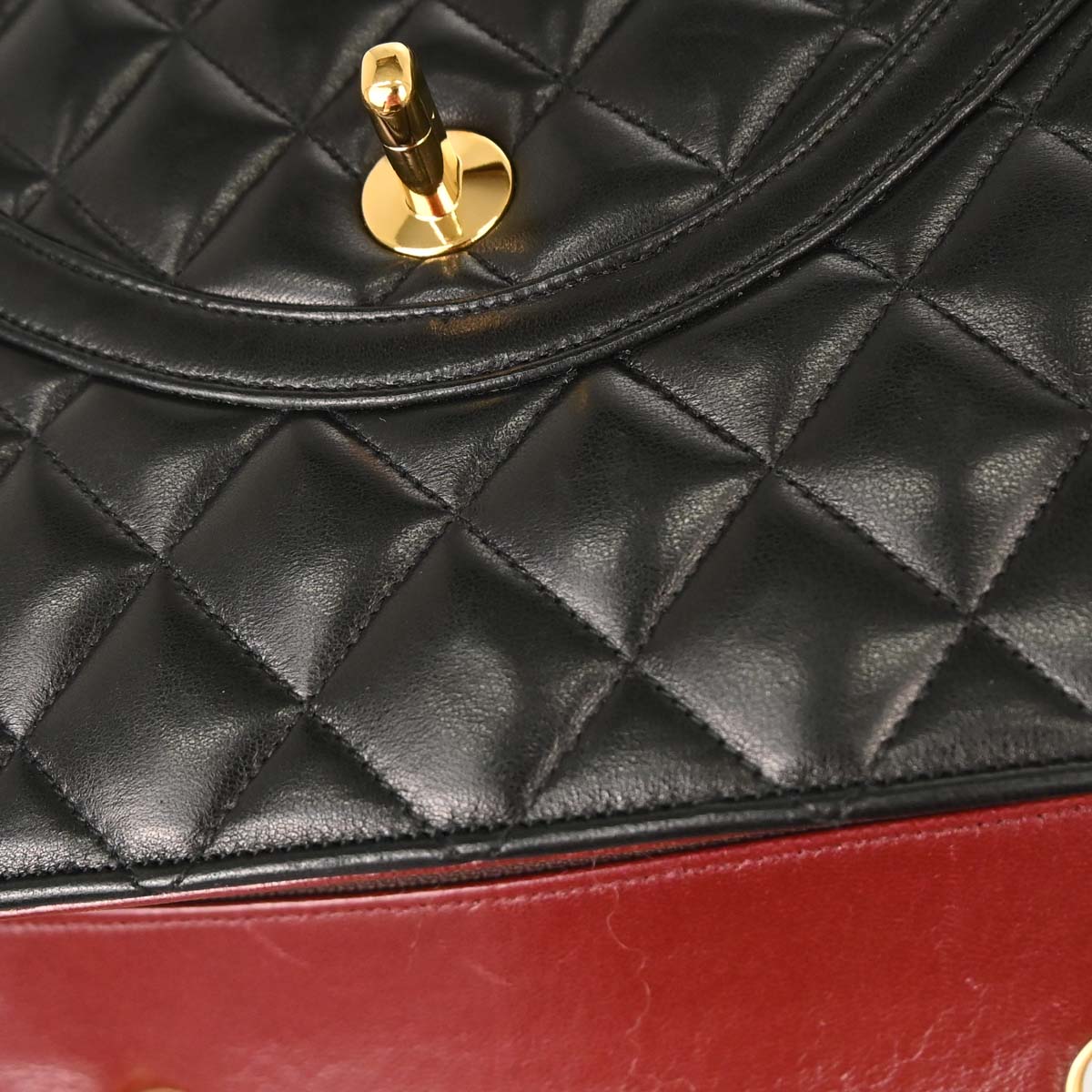 Chanel 1989-1991 Black Lambskin Shoulder Bag