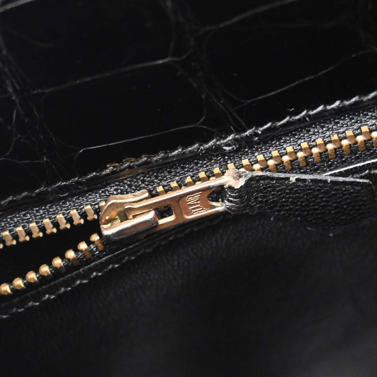 Hermes * Black Porosus Kelly 32 Sellier Handbag
