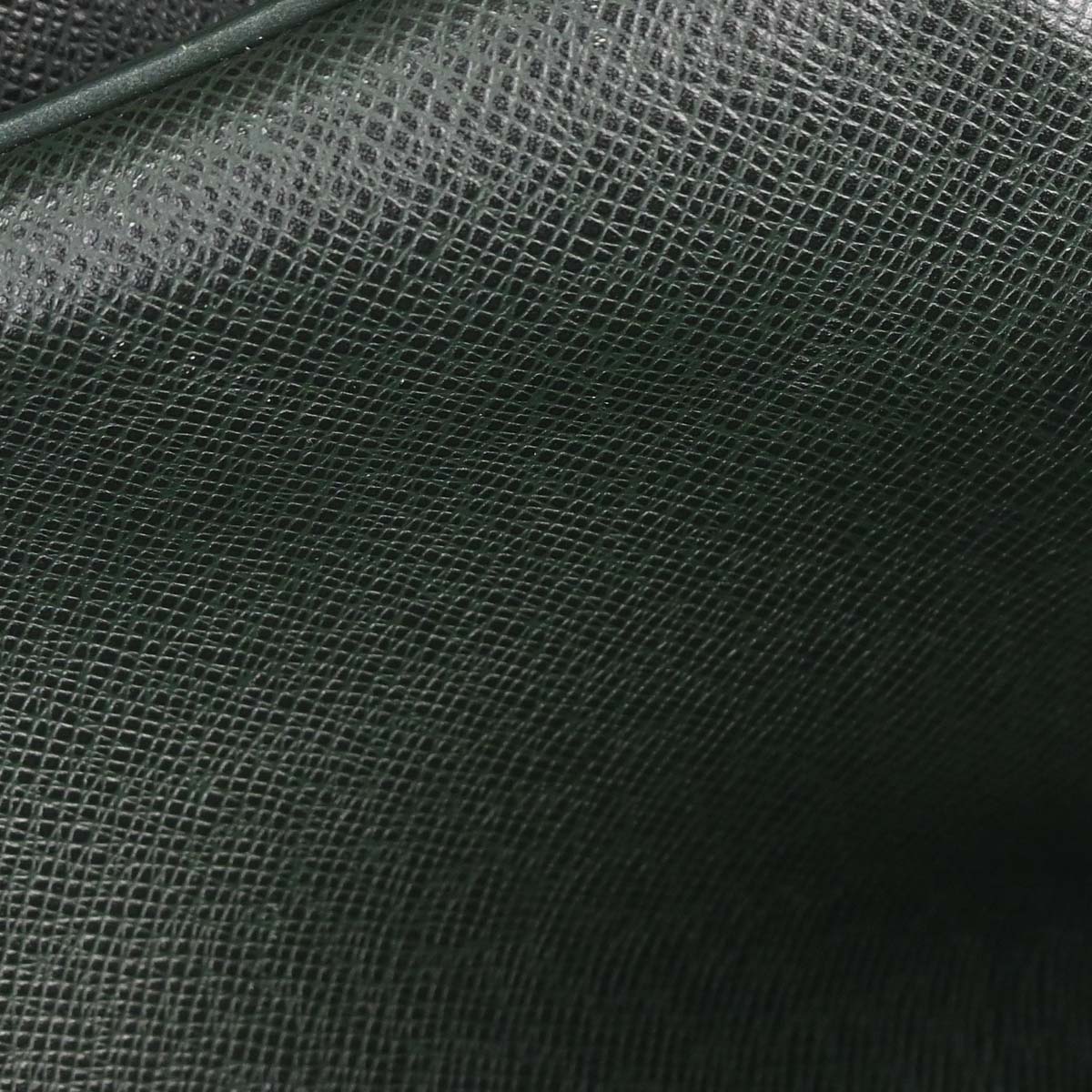 Louis Vuitton Green Taiga Reporter PM Shoulder Bag M30154