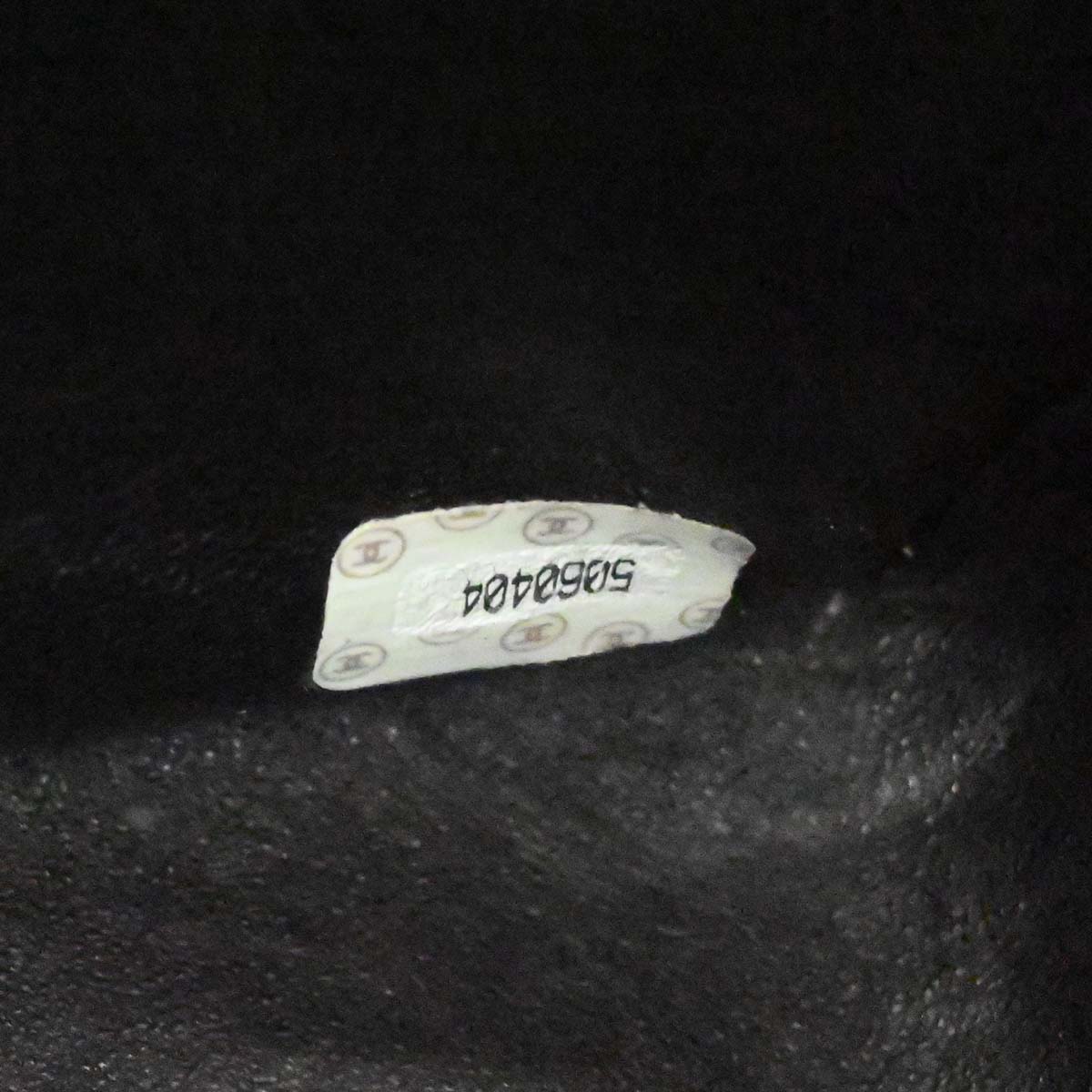 Chanel 1997-1999 Black Caviar Skin Chain Shoulder Tote Bag