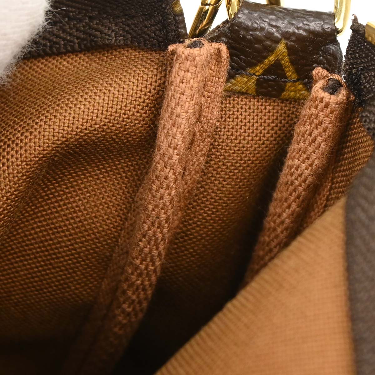 Louis Vuitton Monogram Pochette Accessoires Handbag M51980