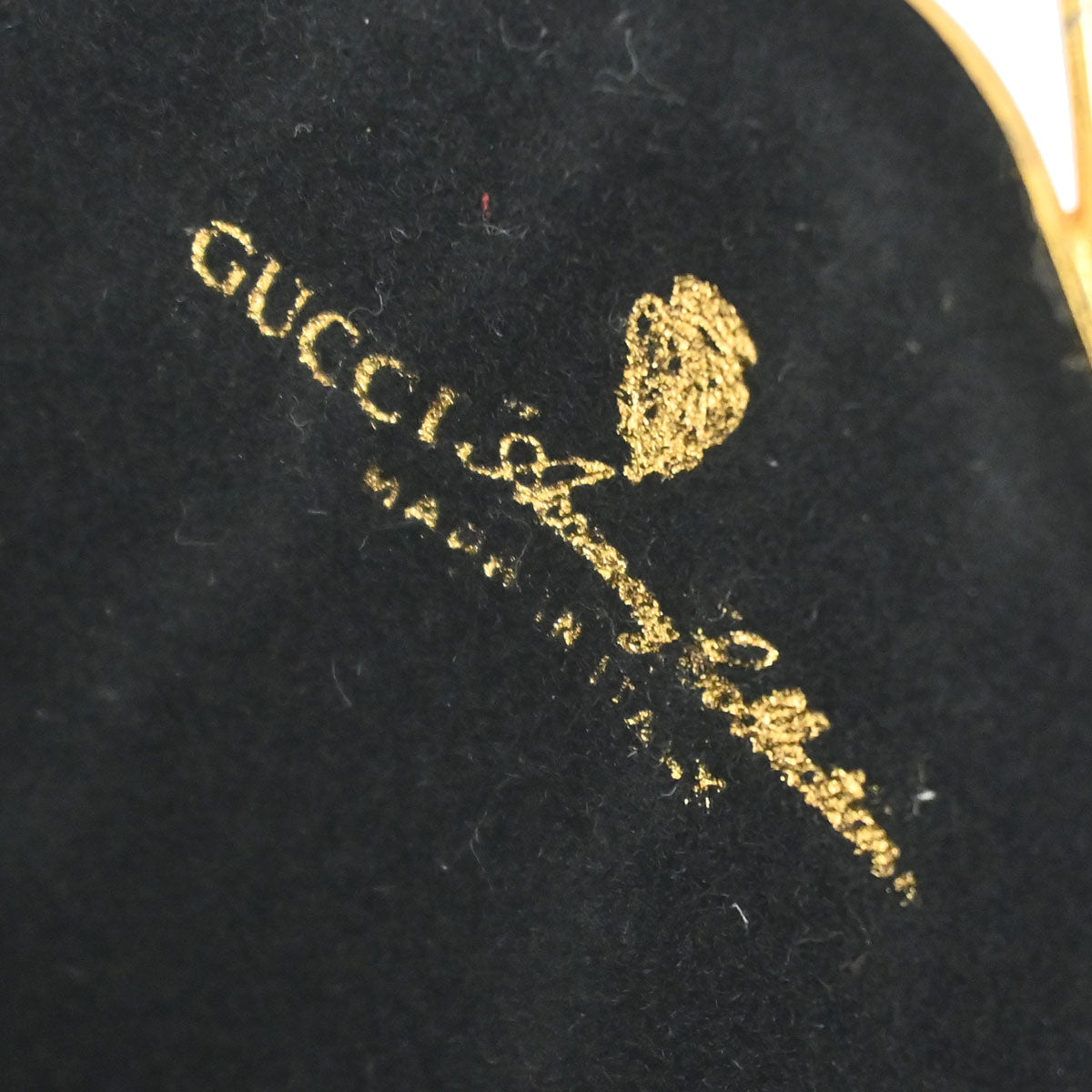 Gucci Gold Metal GG Minaudiere Kiss Lock Pochette Chain Shoulder Bag