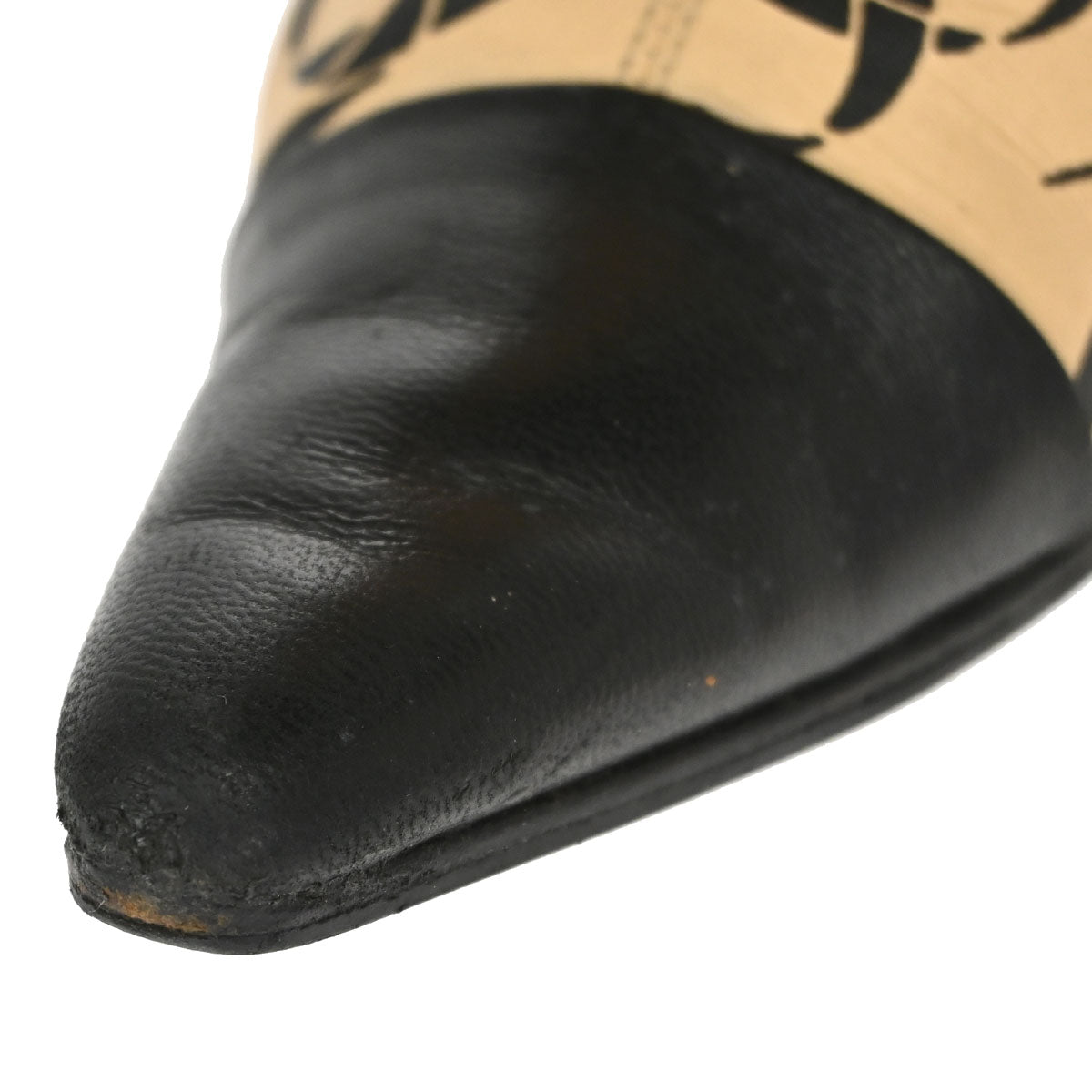 Chanel * CC Beige Black Leather Short Boots Shoes #35 1/2