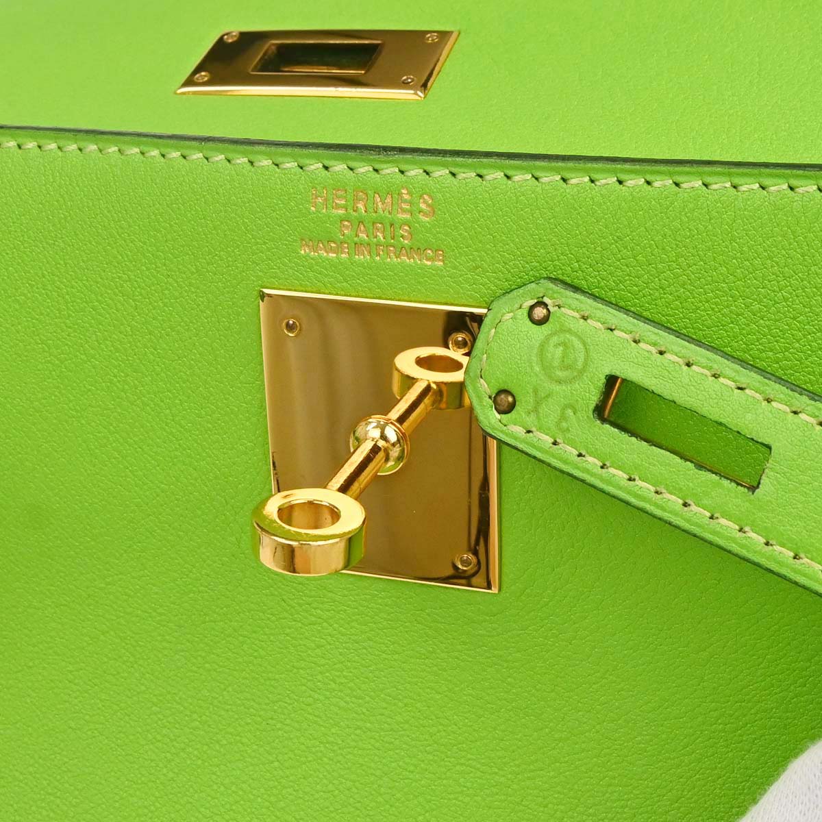 Hermes 1996 Apple Green Gulliver Kelly 32 Retourne 2way Shoulder Handbag