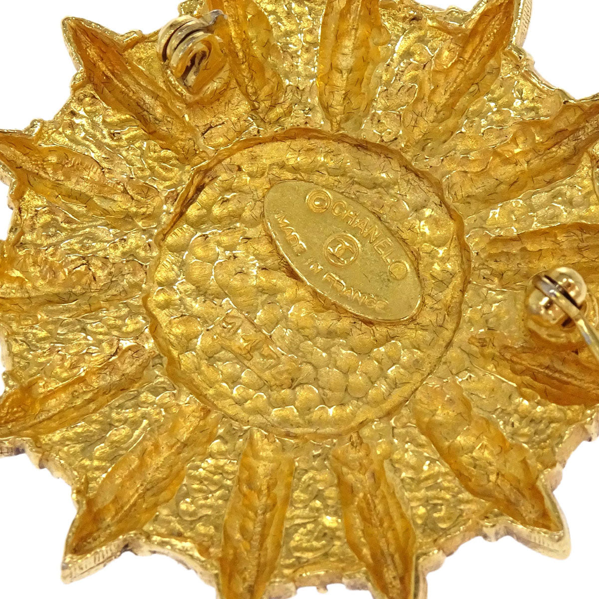 Chanel Brooch Pin Gold 1174