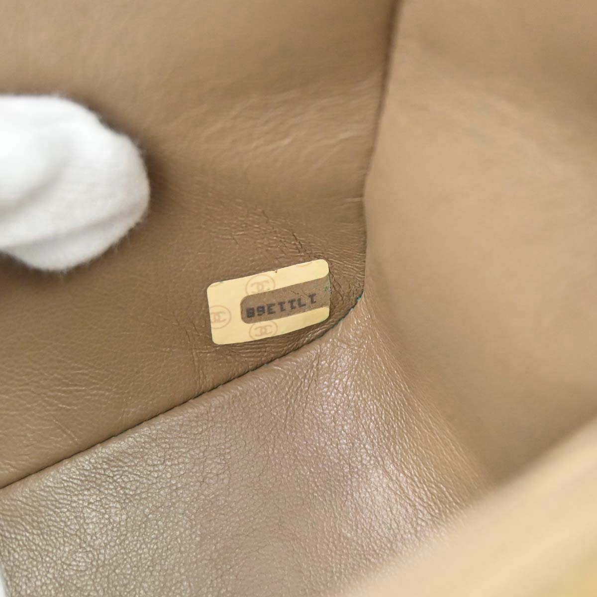 Chanel 1989-1991 Brown Suede Shoulder Bag