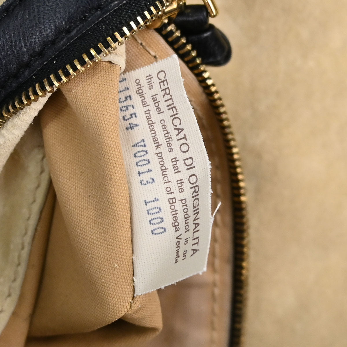 Bottega Veneta Black Lambskin Intrecciato Hobo Handbag