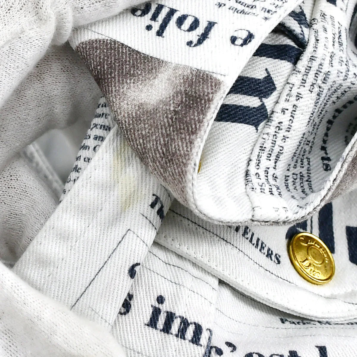 Christian Dior Fall 2000 Newspaper Jacket White
