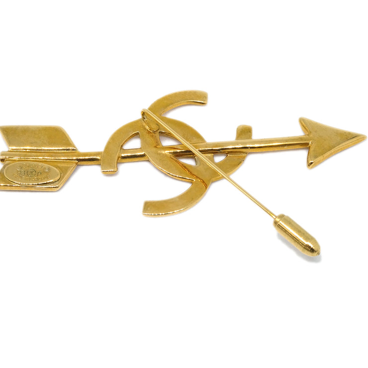 Chanel Bow And Arrow Heart Brooch Pin Gold 93P
