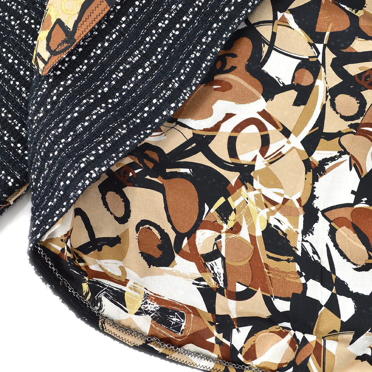 Chanel Spring 2005 Contrast Pattern Jacket #42